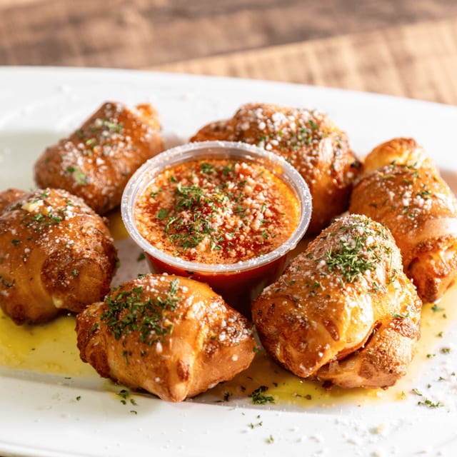 Roni Rolls.